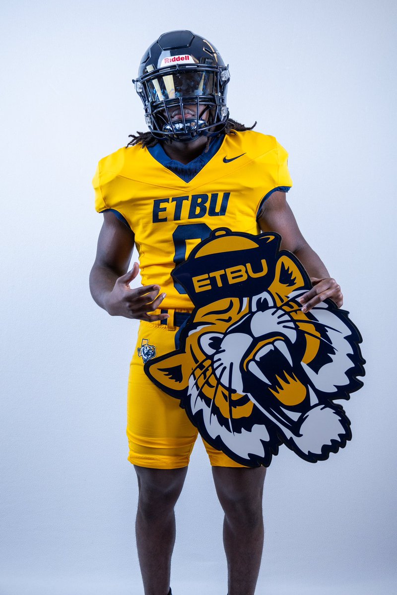 Xavior Moore tweet media