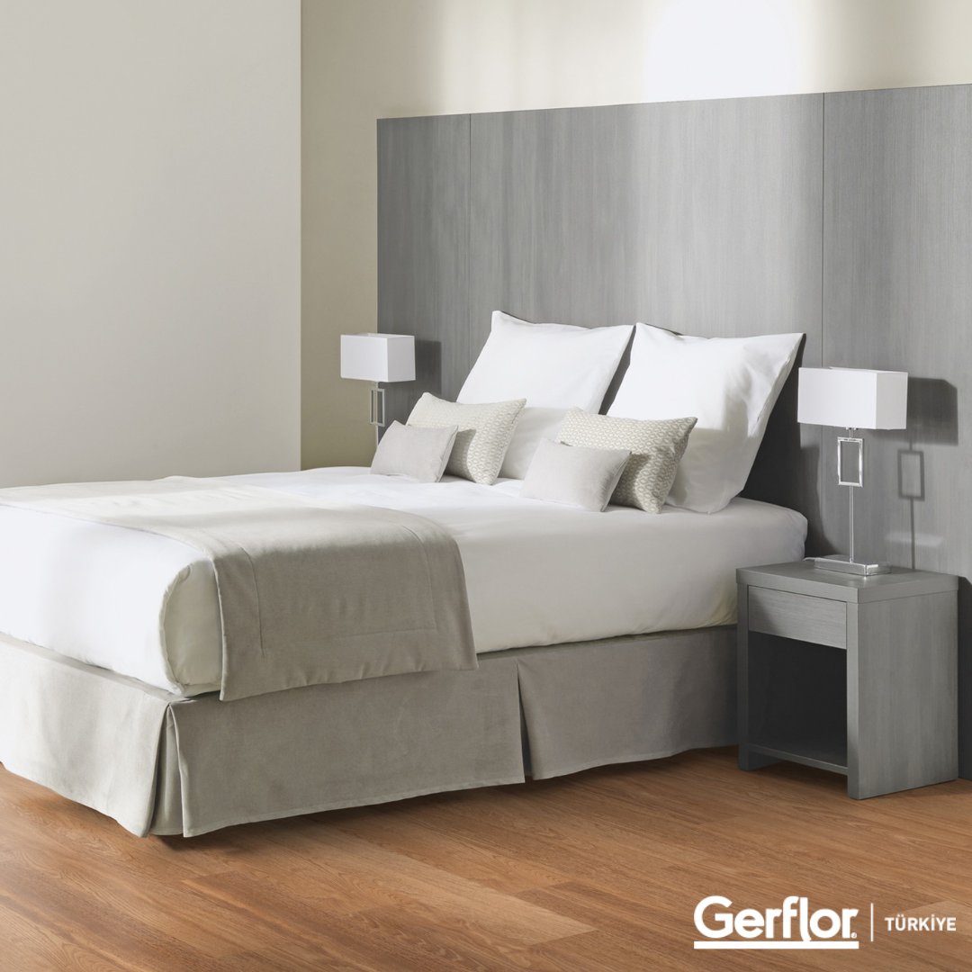 GerflorTurkiye's tweet photo. Otel odası zeminleri için mükemmel bir çözüm: Creation 30! ProtecshieldTM yüzey koruma kürü ile geliştirilmiş leke ve çizik direncine sahip olan bu ürün, odaların günlük bakımını oldukça kolaylaştırıyor! https://t.co/SPvQUyeKMo