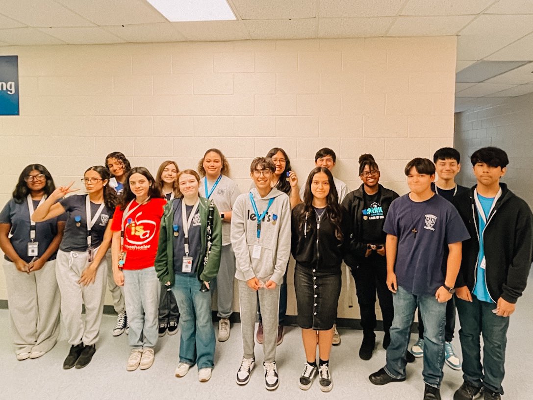 Last week our Symphonic Band had 11 solos and two duets perform at Solo and Ensembles. Ten solos and boy duets received the highest rating of a Superior! One solo received an Excellent! Congrats to all of these fantastic musicians! 🌟👏🎉