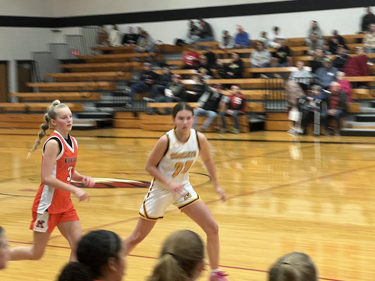 Phenom Basketball tweet media