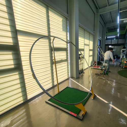 Proswing_Inc's tweet image. [ #스윙플레인 2.0 , #로보스윙머신204 ] 제품문의:1899-6637 proswing.kr #골프연습머신 제조 (주)프로스윙
#골프스윙기계 #드라이버연습장비 #아이언연습장비 #골프자세교정기 #골프궤도연습도구