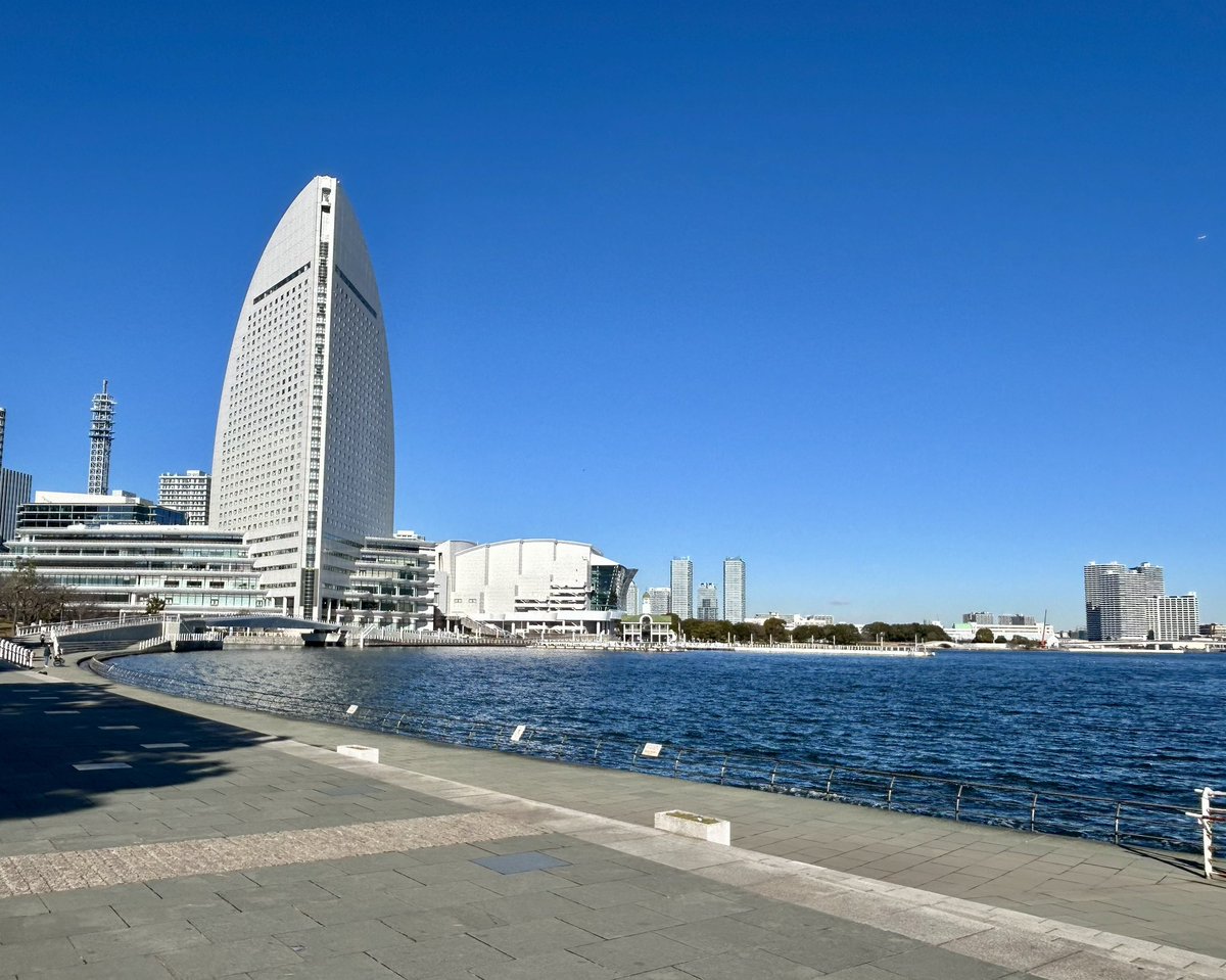 bismuthcrystal1's tweet photo. .*･ﾟ
今日の横浜 とても良いお天気☀️
お散歩中🚶‍♀️ https://t.co/oawZ0Z1Xfn