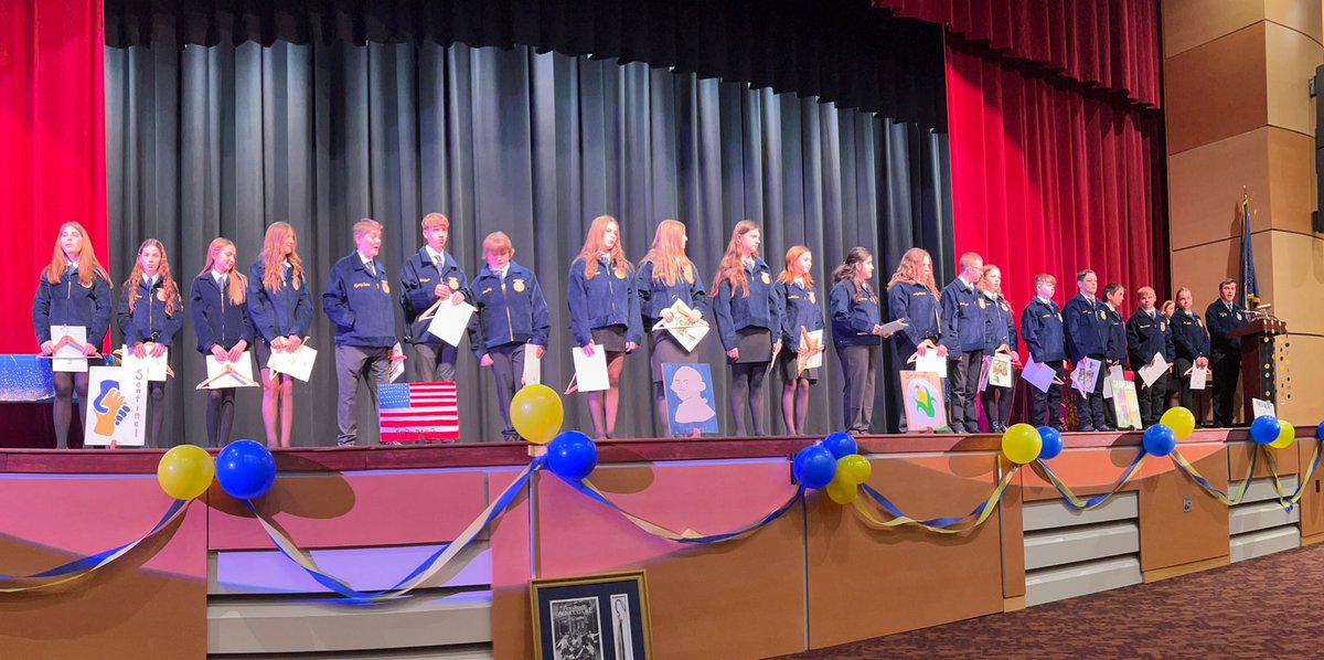 Mrs. Clarissa Nace tweet media