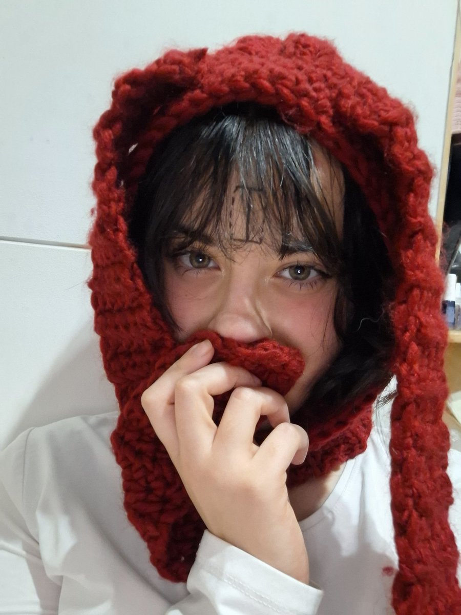 isanflwr tweet media