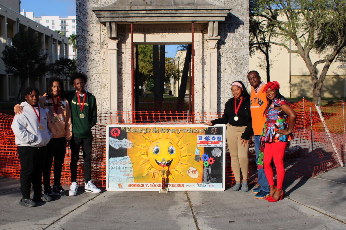 The Historic Booker T. Washington Sr. High School tweet media