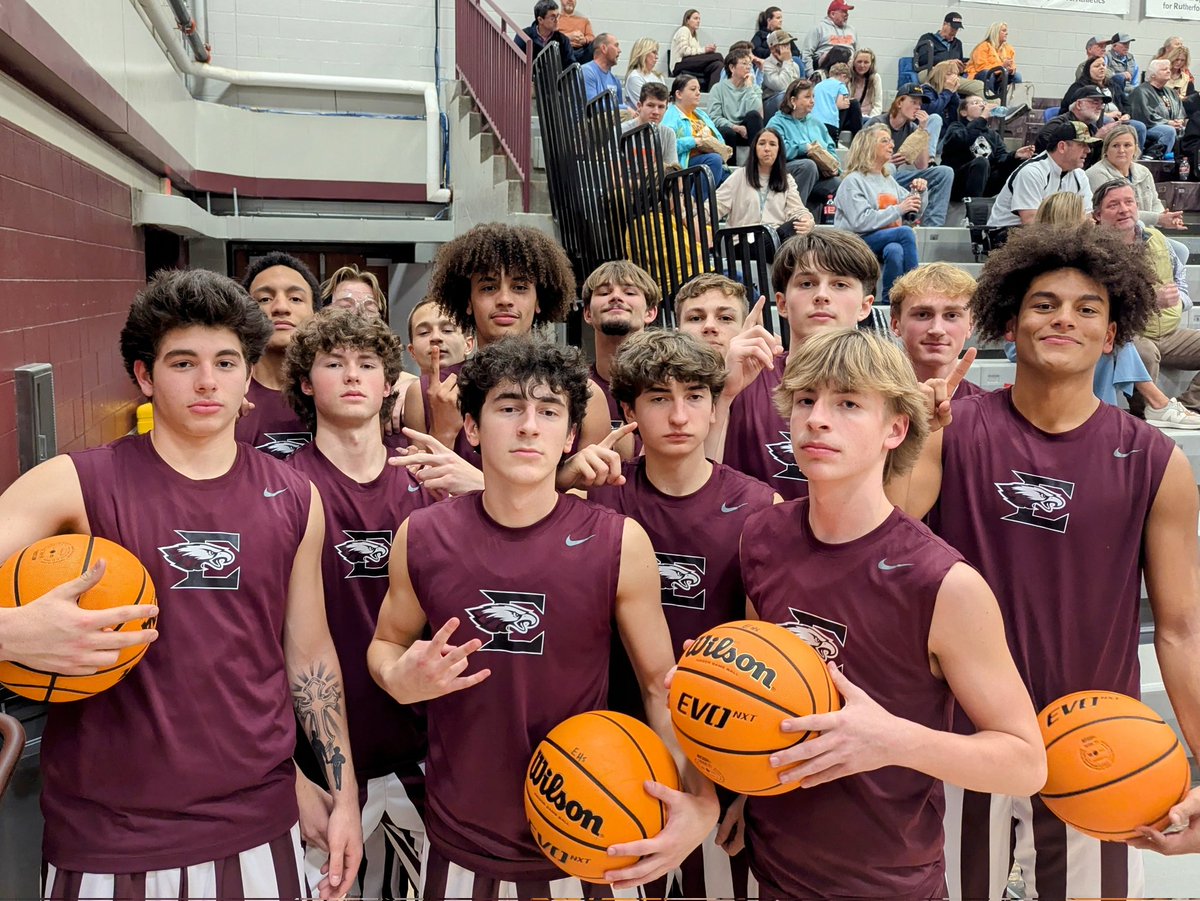 It's your TSSAA Class 1A #1 ranked team in the state!! Let's do this, Eagles!! 💪🏻🦅🙌🏻🦅 <a href="/Tim_PedigoEAG/">Tim Pedigo</a> <a href="/EAGbrownj/">Jason W Brown</a> <a href="/TibbsEAG/">Christina Tibbs</a>