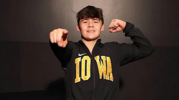 BO BASSET: IOWA HAWKEYE🐤

The #1 wrestler in the 2026 class is coming to Wrestletown, USA📍🇺🇸