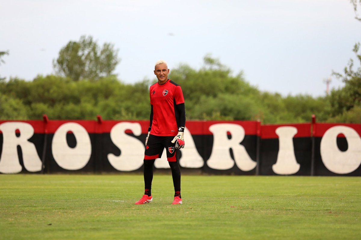 𝐑𝐎𝐒𝐀𝐑𝐈𝐎 🔴⚫️