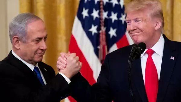 Trump recibe a Netanyahu y afirma que los palestinos deberían abandonar Gaza. 
¡El genocidio sionista-fascista debe cesar!  ¡Viva Palestina libre!