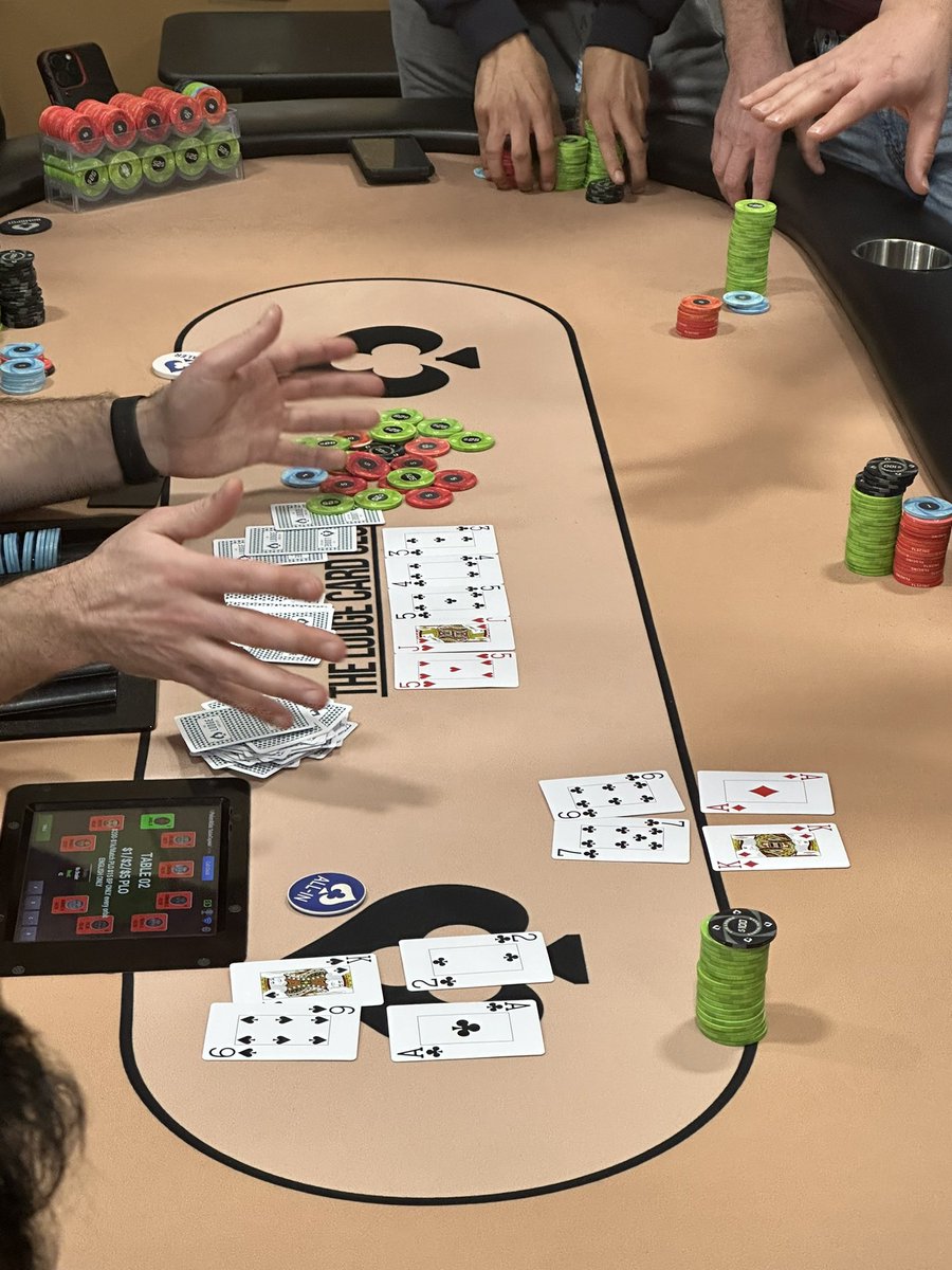 Lethal_FA's tweet photo. Bad Beat Jackpot just hit at The Lodge! https://t.co/adsPiTOh8p