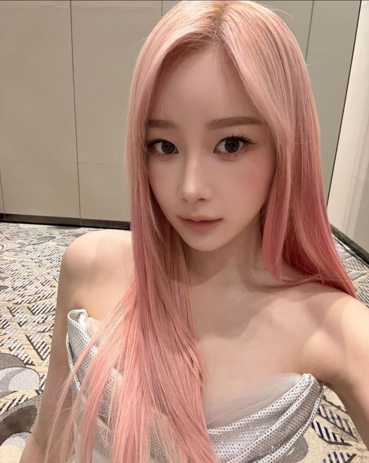 eahdystopia's tweet photo. ⠀⠀
⠀⠀ ꗃ៹໋ׄ 𝕮ᥣᥲrιᥴᥣo 𝕬rgᥲᥒtoᥒᥱ 𝕮ᥙριd   
       ‌ ‌ ‌ ‌ ‌ ‌                  ❪ Eros ❫
  
     *  𝓲dαde: 20 αnos
     *  𝒑ronomes: ela/dela
  ‌ ‌ ‌ *  𝒔exuɑlidɑde: bıssexuαl
 ‌ ‌ ‌ ‌ *  𝒄urso: modα fαntάstıcα
 ‌ ‌ ‌ ‌ *  𝒔hαpe: gıselle (αerıchαndesu)
⠀ https://t.co/kym4ogU0Ep