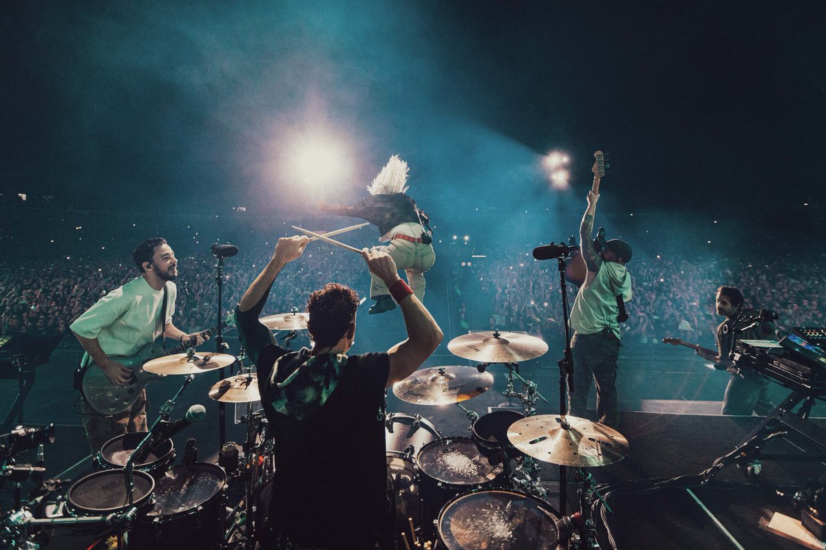 LINKIN PARK tweet media