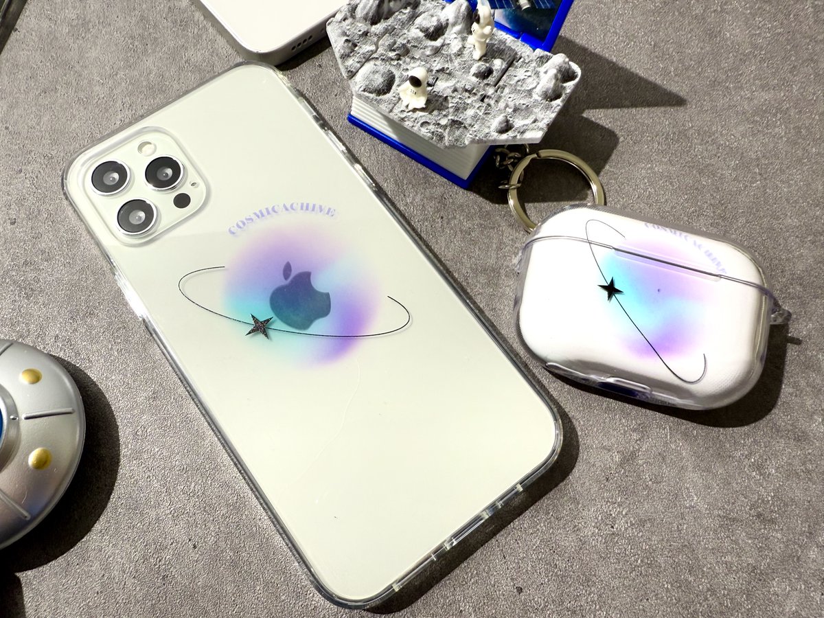 𝗰𝗼𝘀𝗺𝗶𝗰𝗮𝗿𝗰𝗵𝗶𝘃𝗲 tweet media