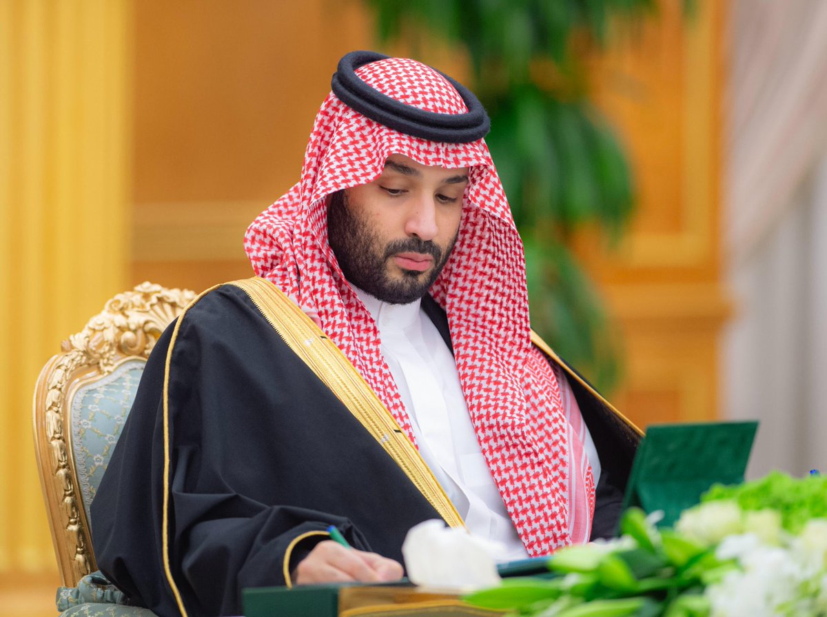 عاجل 🔴 

سمو ولي العهد يحث دول العالم المحبة للسلام للاعتراف بدولة فلسطين وأهمية حشد المجتمع الدولي لدعم حقوق الشعب الفلسطيني الذي عبرت عنه قرارات الجمعية العامة للأمم المتحدة باعتبار فلسطين مؤهلة للعضوية الكاملة للأمم المتحدة.

#السعودية_تنتصر_لفلسطين