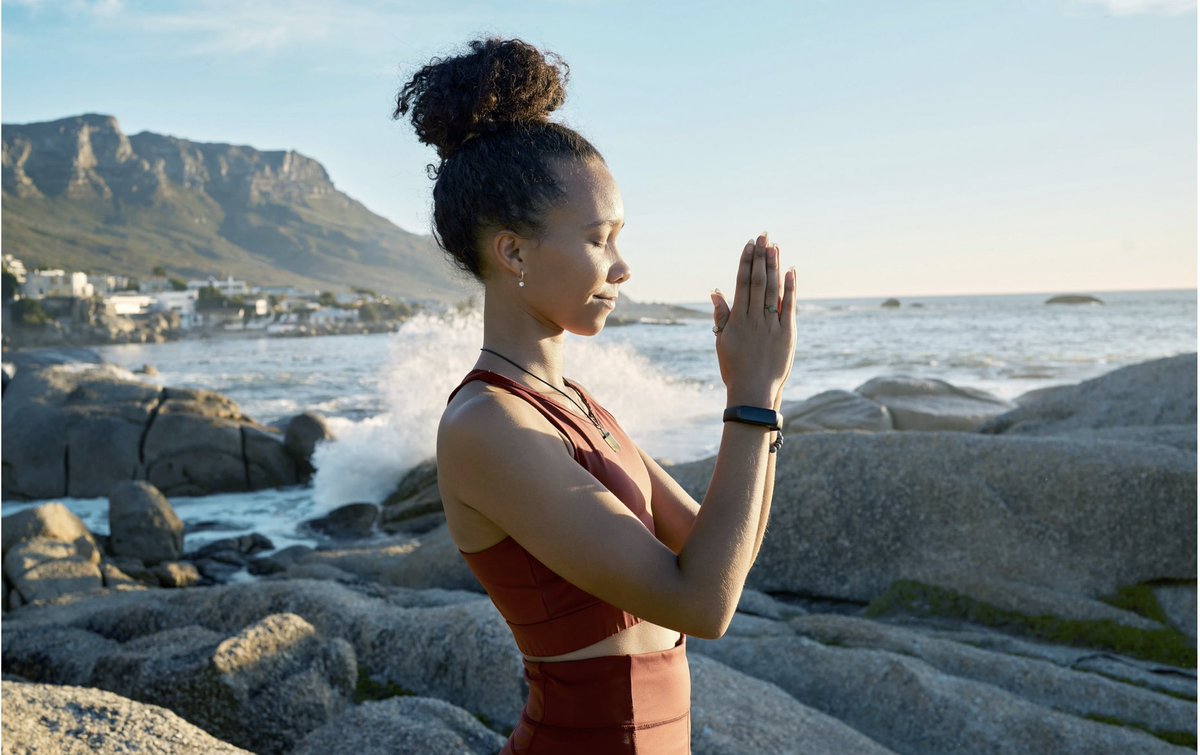 litlyricslines's tweet photo. When faced with anxiety or stress, many people experience shallow and rapid breathing. This physical reaction prepares our bodies for a "fight-or-flight" response.

By regulating our breath, we can trigger the relaxation response in our bodies, fostering emotional balance. https://t.co/ccHeMd2XRm