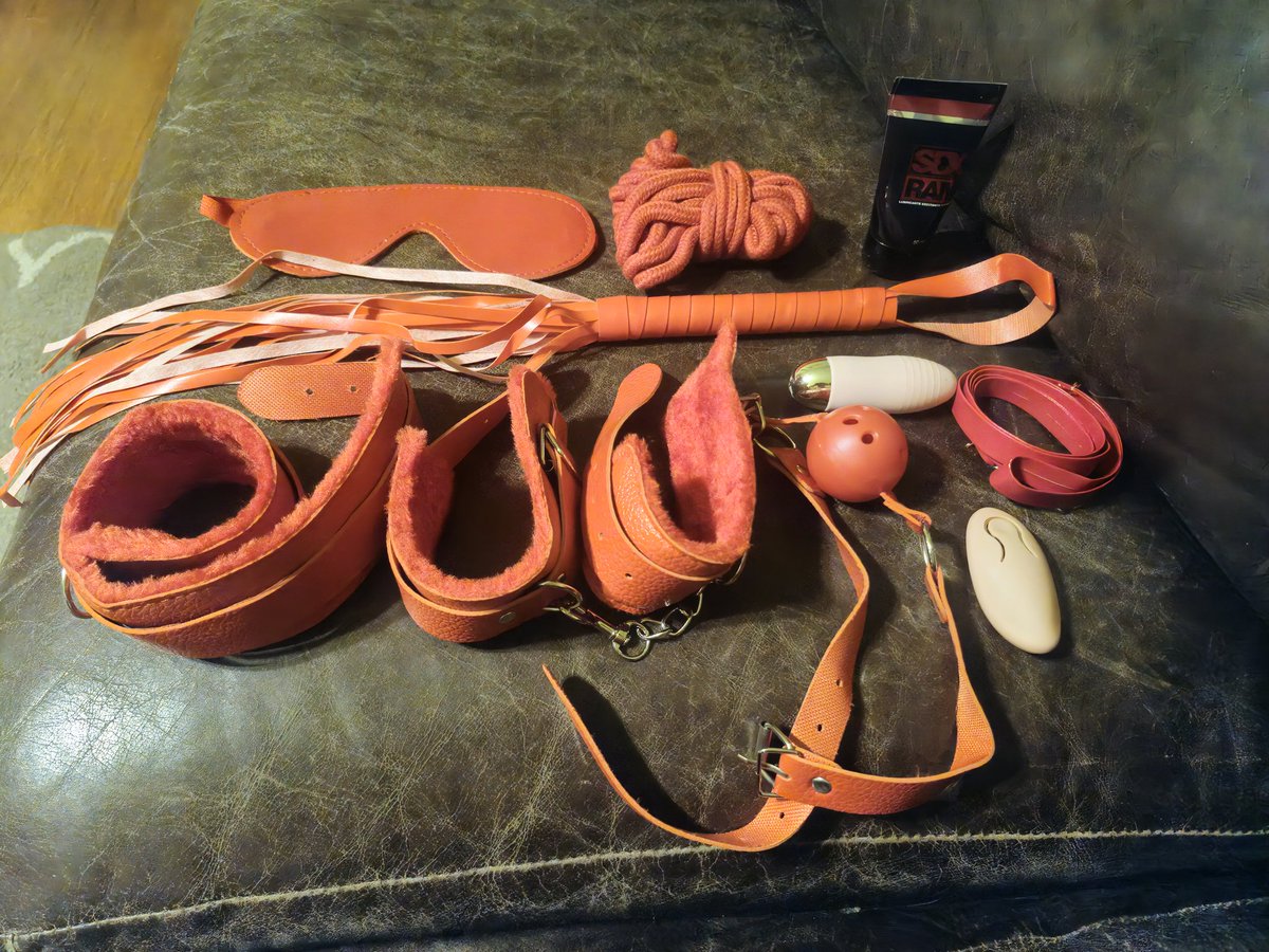 Juguetes nuevos que compre jeje quien para estrenarlos?