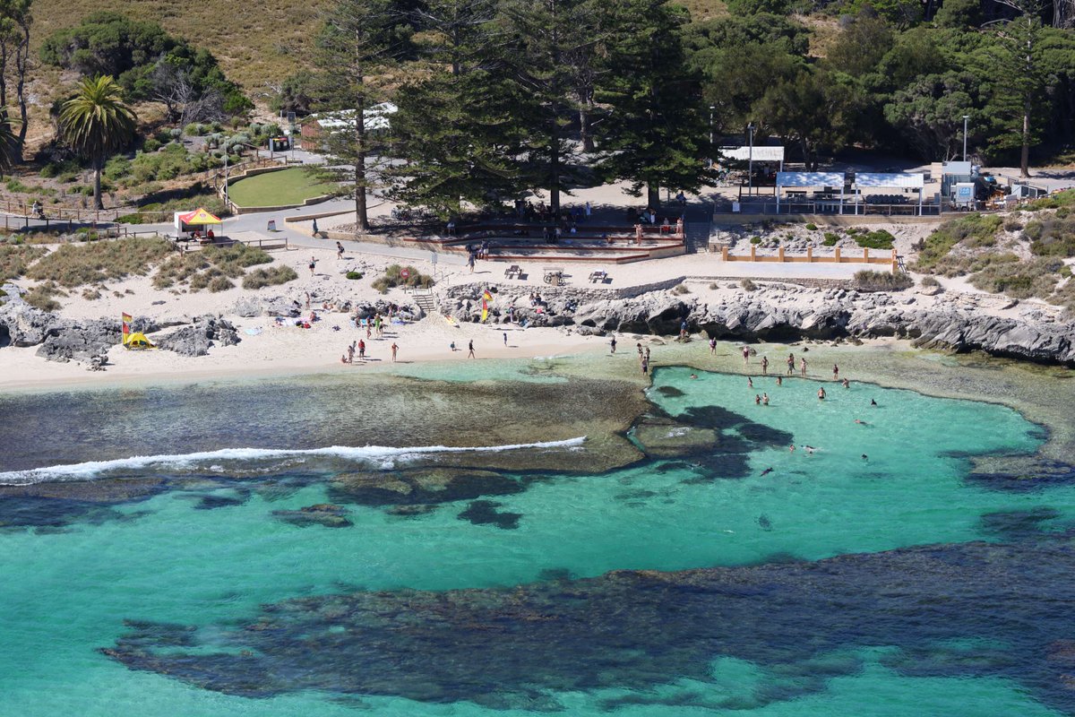 SLSWA's tweet photo. πΈ Beautiful shot of The Basin at #RottnestIsland taken by our Westpac Lifesaver Rescue Helicopter!
#myWAbeach #summerinperth #slswa https://t.co/RZsk2fQ8Ea