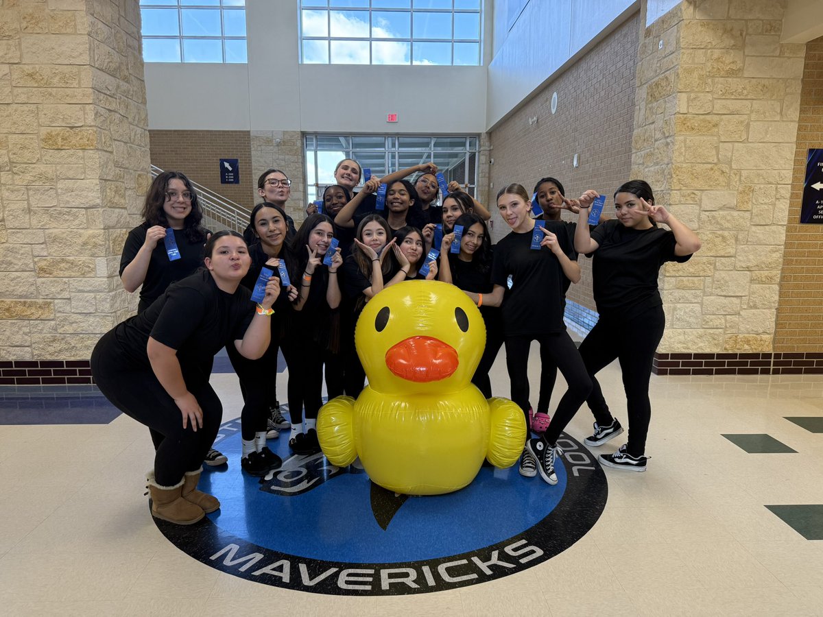 Straus Maverick Dance tweet media