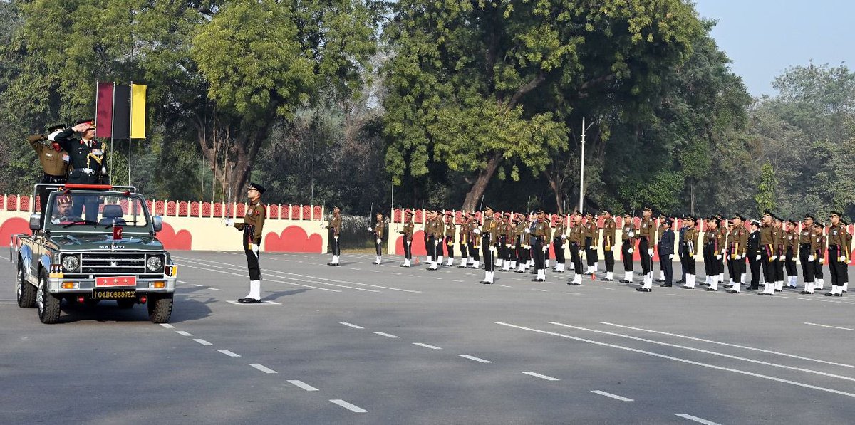 dgafms_mod's tweet image. An impressive ceremonial parade of 118 course officers including 22 lady officers of Medical Officers Basic Course Ser No 250, was held on 03 Feb 25 at *#AMC Centre &amp;amp; College, Lucknow*. 
Lt Gen Shivinder Singh, AVSM, #Commandant AMC C&amp;amp;C, reviewed the parade and encouraged the…