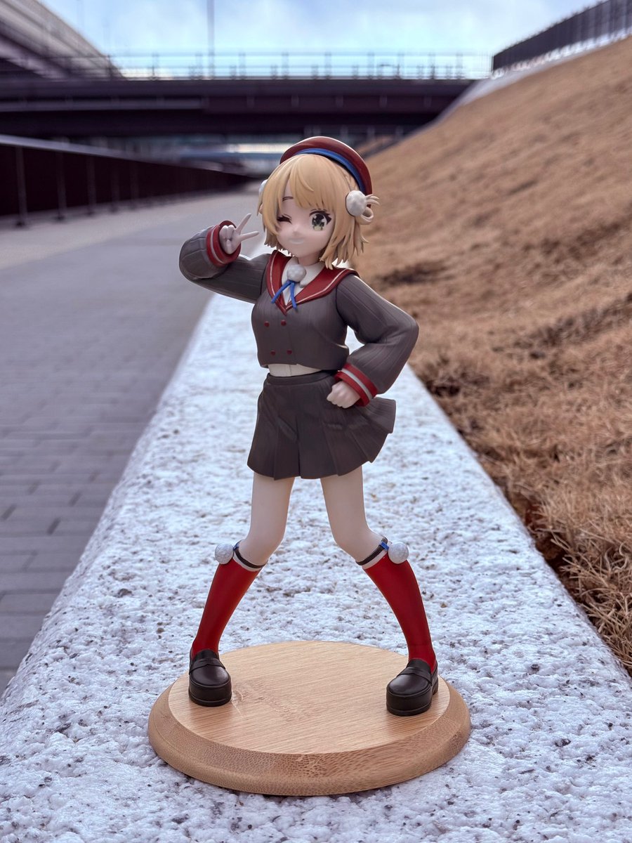 badayyj's tweet photo. しぐれうい(うお麦畑で捕まえてver)を完成しました！

引っ越しでバタバタしていて、撮影の時間が取れなかったので、急いで外で撮影しました😅

今回のワンフェスで展示予定です！😃😃

#しぐれうい
#WF2025W https://t.co/nIbBDPoosk