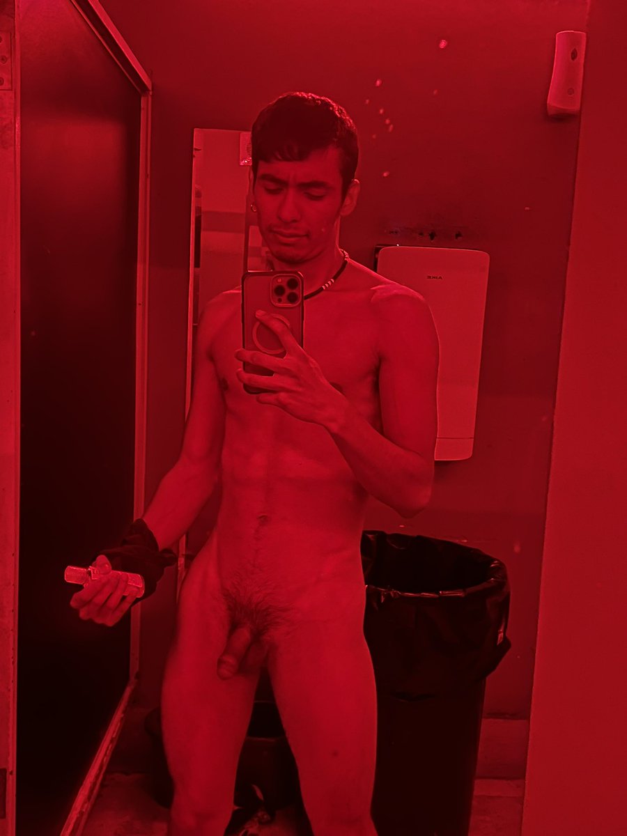lucifer_nebur's tweet photo. Hay mucho más ambiente el martes de osos de @Sextopiso_mx  de verdad vale la pena https://t.co/m7fYN3cZDC