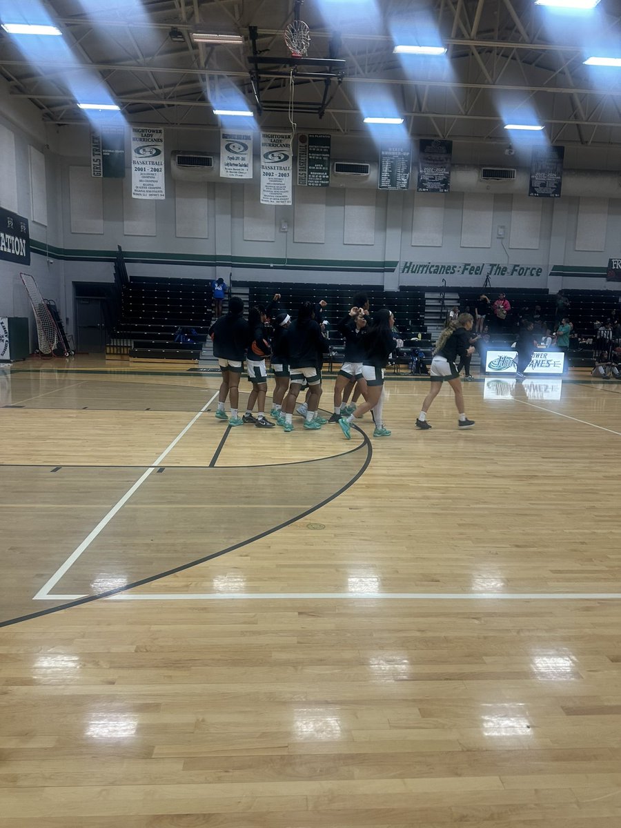 HHS_Canes's tweet photo. Ended regular season UNDEFEATED! Lets go @LadyCaneHoops  #stategoals https://t.co/LsNXjXjWXB