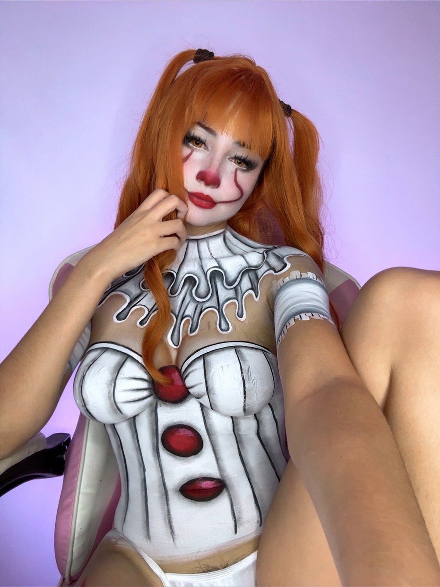 Say “Hi” for 🍑 pics