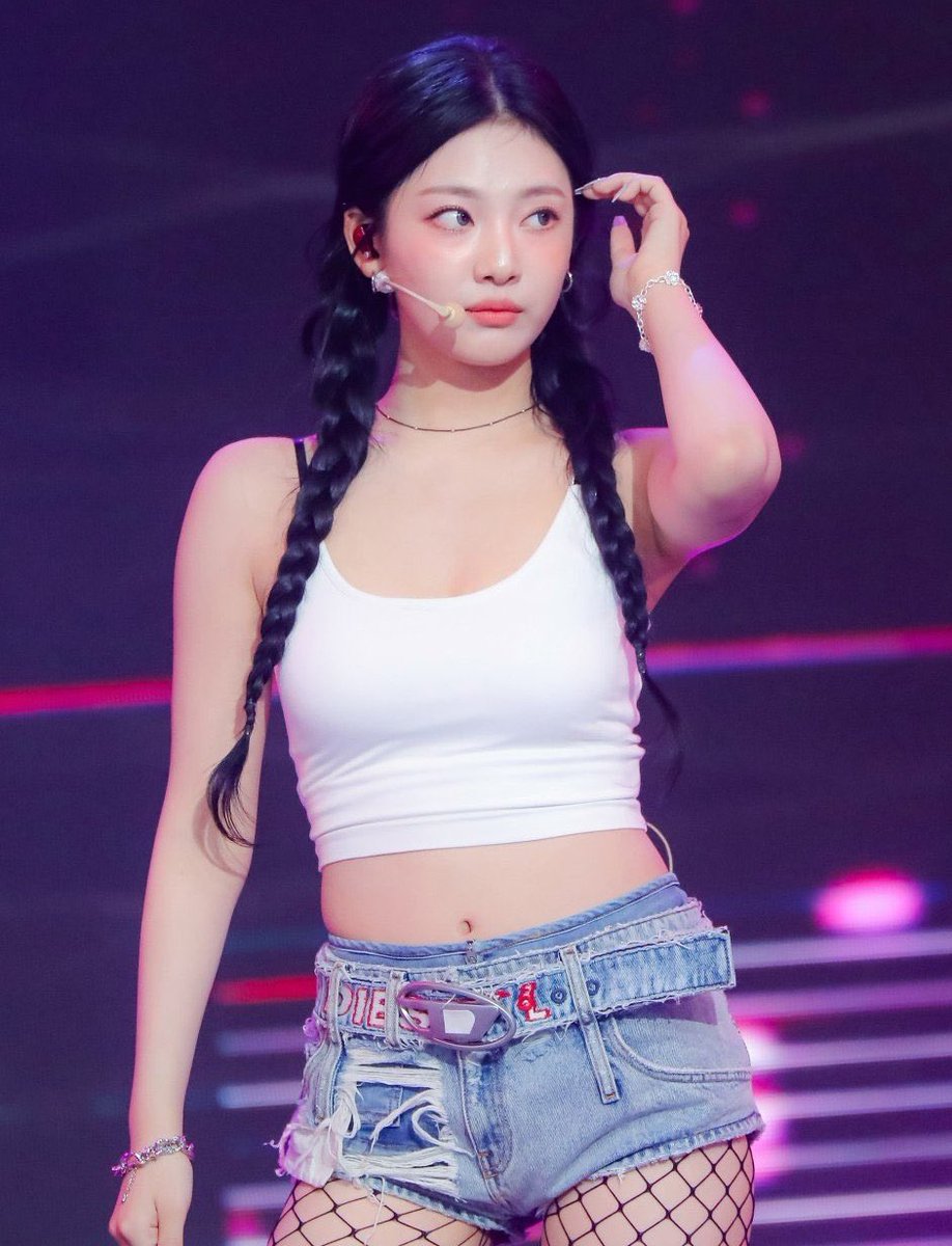 ning 🦋 tweet media