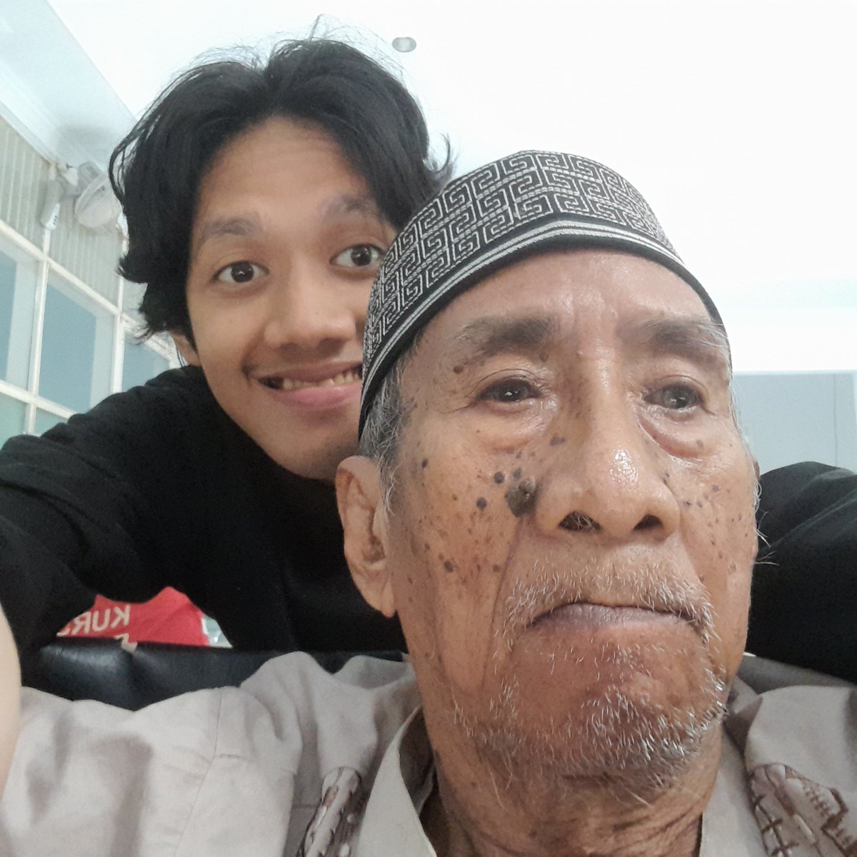 purwaekas's tweet photo. yo #urip #meneh #alhamdulillah https://t.co/Sdt4YizAYL