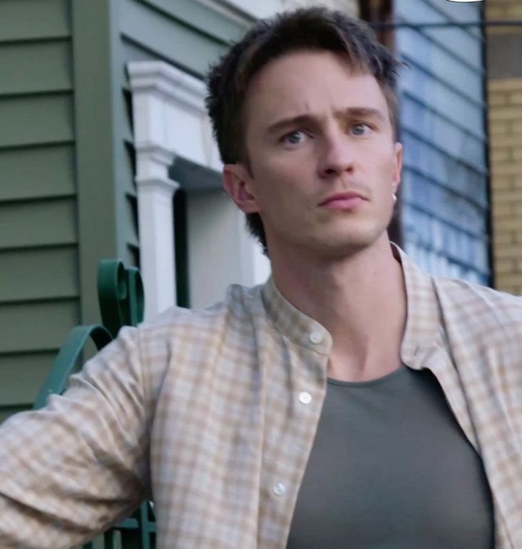 pictures aren't enough i need to date him