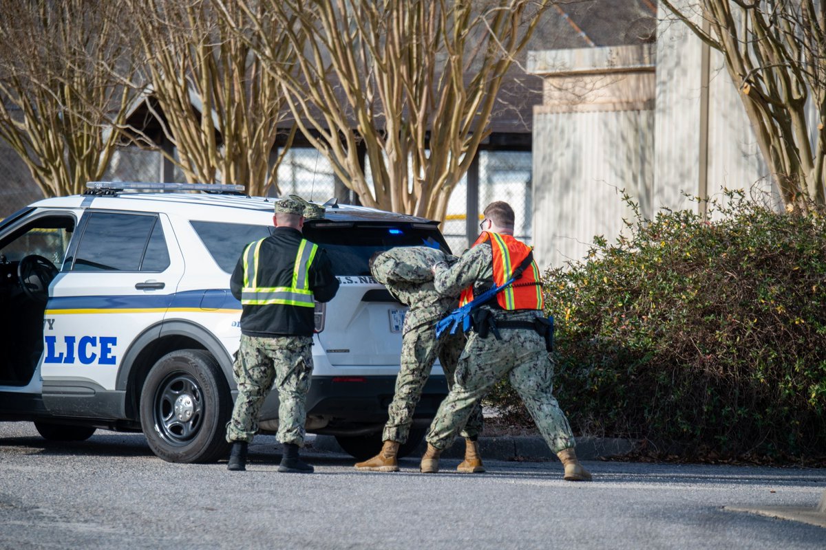 nas_oceana's tweet photo. NAS Oceana & Dam Neck Annex will participate in annual force protection exercise, #CitadelShield #SolidCurtain, Feb. 3-14.
This exercise allows our security forces to test & improve our ability to protect our installation, our warfighters & their families.
#USNavy #ReadyNavy https://t.co/ycpgCSItx3