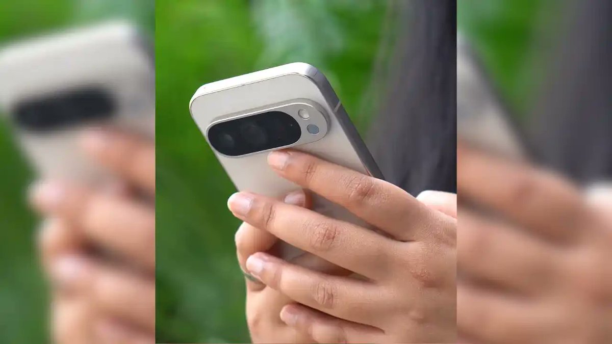 FreeFastMedia's tweet image. Deal Alert! Google Pixel 9 Pro now at ₹99,999 on Flipkart with HDFC credit card offer! 📱✨ 6.3” OLED, 120Hz, 1TB storage &amp;amp; a powerful 50MP+48MP+48MP camera setup! 📷🔥 Grab it now! #Pixel9Pro #FlipkartDeals #TechDiscount #Freefast