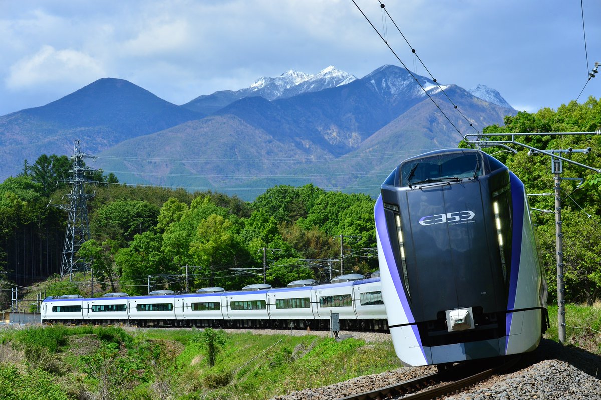╭━━━━━━━━━━╮ JR東日本で活躍する さまざまな列車を紹介