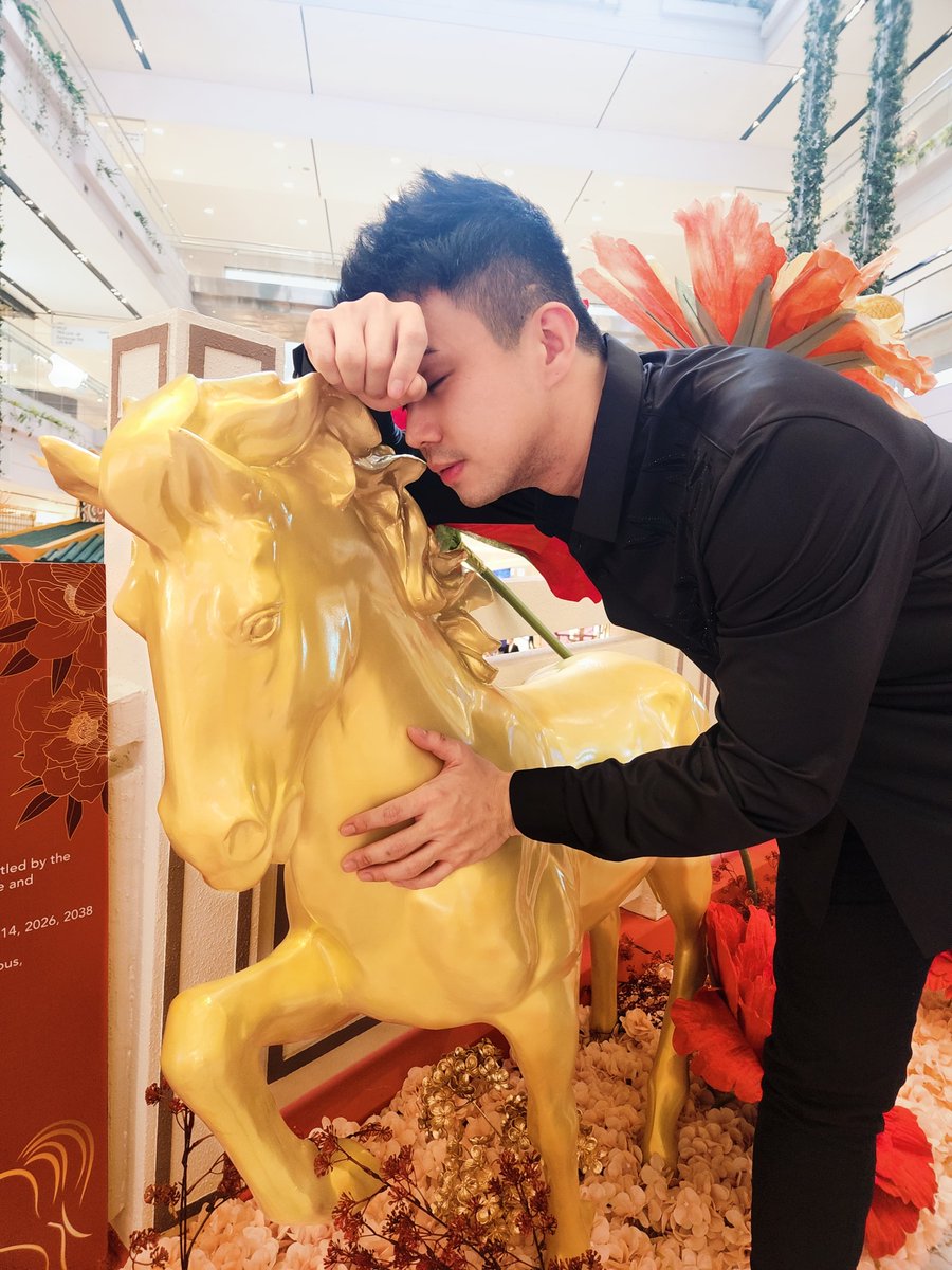#GongXiFaCai to all my friends on X! 
It's been a tiring and fulfilling year, and the Horse in me feels it. Nonetheless, more exciting times lie ahead as the world awaits the decisions of USA's first pro-crypto President. I am also grateful for all the connections and guidance