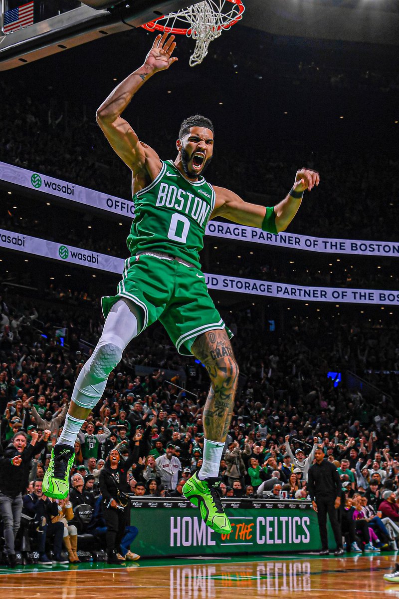 CelticsParquet's tweet image. THE CELTICS REMAIN UNDEFEATED IN THE EARN WITH MEAT ERA