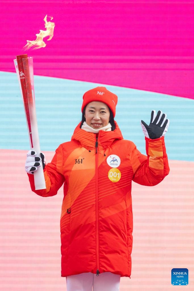 VoiceofPD's tweet image. 2025 Asian Winter Games Torch Relay kicks off in Harbin
#Harbin #AsianWinterGames #torchrelay
More pics: en.people.cn/n3/2025/0205/c…