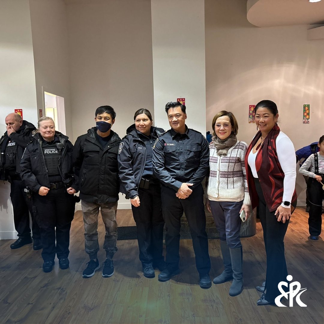 ChineseCPC🌼華人警訊 tweet media