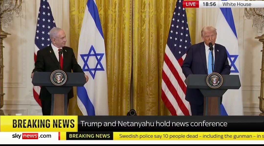 Marchfoward's tweet photo. PRESIDEN DONALD TRUMP MENGUMUMKAN 3 JAM LEPAS BAHAWA US AKAN MENAKLUK DAN MENJAJAH GAZA SERTA MEMUSNAHKANNYA SUPAYA KAWASAN ITU DAPAT DIPULIHKAN 

RAKYAT GAZA BOLEH TINGGAL DI NEGARA LAIN DI MANA RAMAI DI ANTARA MEREKA SUDI UNTUK MENERIMA MEREKA

PM ISRAEL BENJAMIN NETANYAHU MENYATAKAN DONALD TRUMP ADALAH KAWAN TERBAIK ISRAEL KETIKA INI