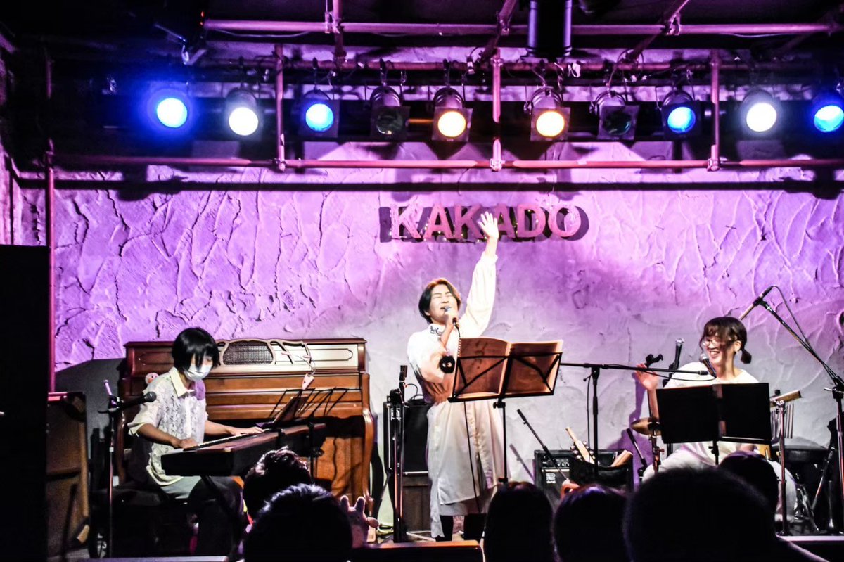 commodooo's tweet image. お久しぶりです！こもど。です！！年明けて今年もどこかに現れるかも…？？？そしてそして今日は　#ふたごの日　！
実はこもど。、あきええりこも双子ですがでみちゃんも双子です♥️♥️♥️♥️♥️運命で結ばれた私たち、ゆるっと活動して参りますのでまた今年もよろしくお願いいたします！！