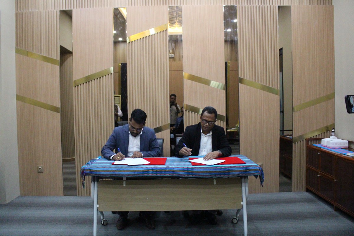 FFspdd's tweet image. Cerimónia assinatura documento Annexure 1  no Annexure 2 , entre Fundação São Paulo ho IndoMed Educare Private Limited iha Sala de Reunião Conselho Episcopal, Câmara Eclesiástica, Lecidere, Dili.