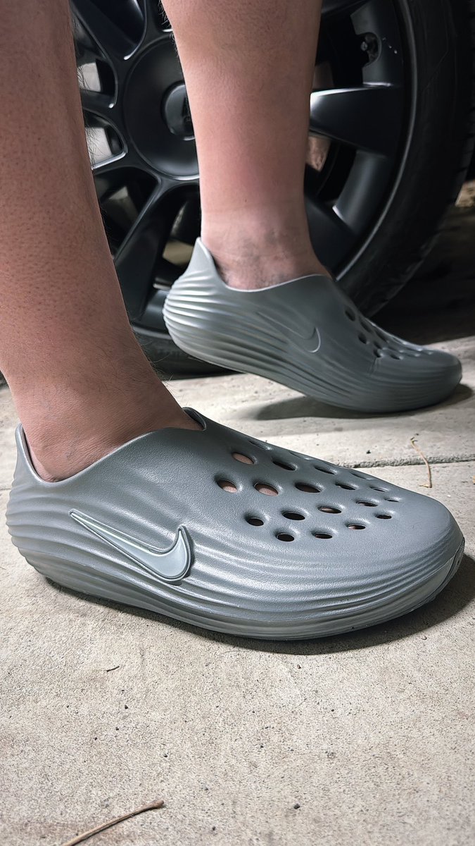 yeezy foam runner tts