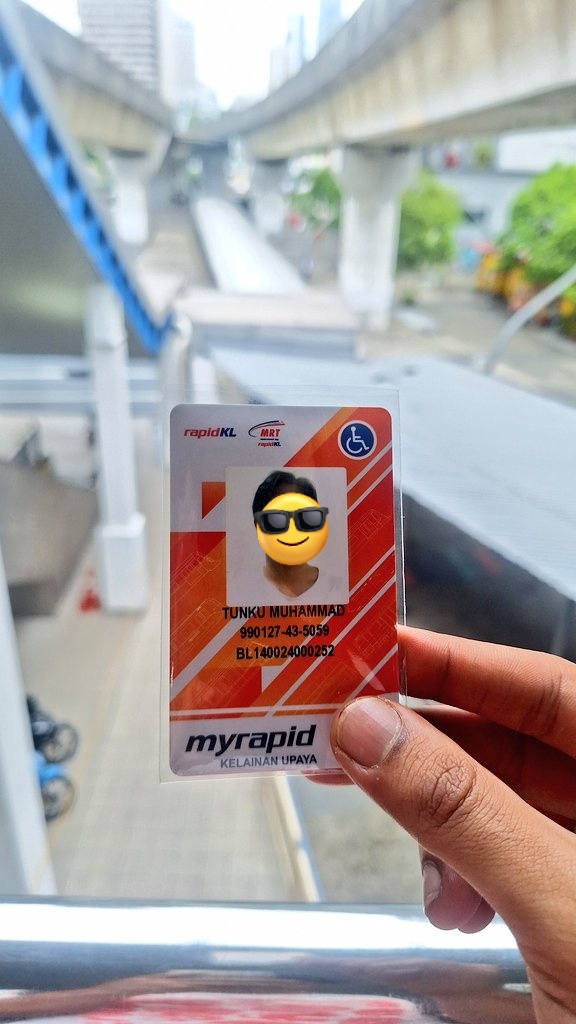 Got my OKU Smile Card, it was super quick too. Terima kasih <a href="/askrapidkl/">Ask Rapid KL</a> <a href="/anthonyloke/">Loke Siew Fook</a>