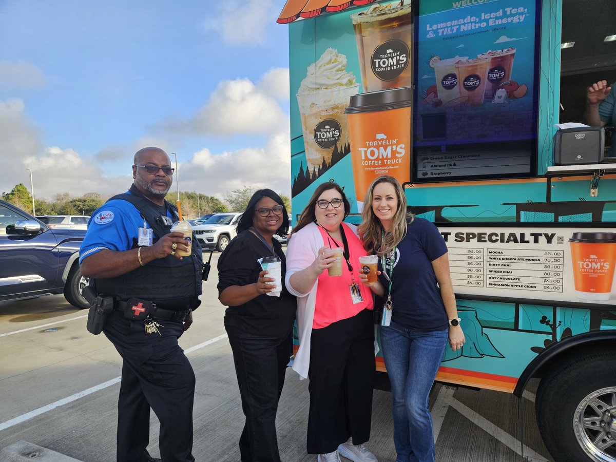 Ashley Pierce (@ashleypiercetx) on Twitter photo Thank you <a href="/ShaferTweets/">Shafer Elementary</a> for our energizing drinks! We love our #katysisterschools. #bengalpride <a href="/BryantElem/">Bryant Elementary</a> Thank you <a href="/ShaferTweets/">Shafer Elementary</a> for our energizing drinks! We love our #katysisterschools. #bengalpride <a href="/BryantElem/">Bryant Elementary</a>