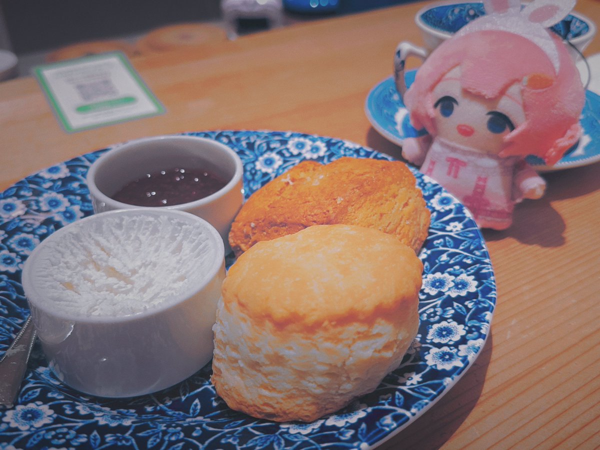 たーくさん美味しいもの食べちゃったね！

#ンゴサ 
#ンゴンゴ今日も可愛いンゴ
#にじぱぺっとが見られるタグ