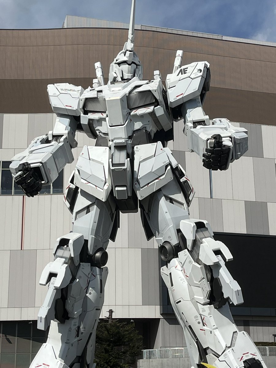 hamamkam51's tweet photo. 数年振りににガンダムベース東京行きましたが、中々在庫は厳しい状況でした。目新しいものが本当にない。
ほんどこで，ガンプラは売ってるのやら。。
#ガンプラ https://t.co/l6fti4Z3UD