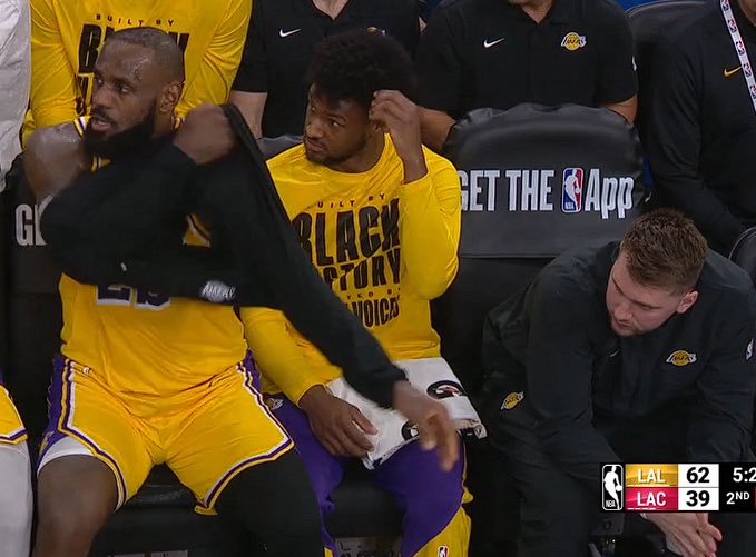 LAKERS BIG 3 🐐 🐐 🐐 

LEBRON x BRONNY x LUKA