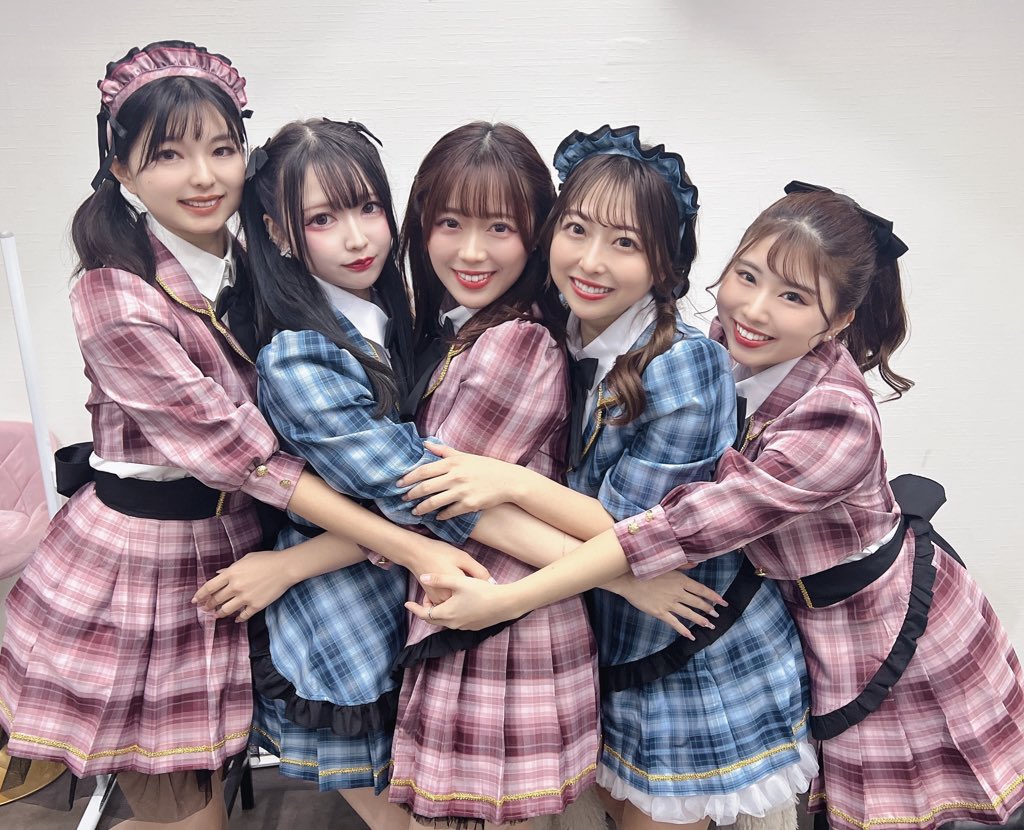 昨日はLIVEありがとうございました！！
たくさんの方が来てくれて
ほんとに幸せな時間でした🤍
会いに来てくれてありがとー👼🏻🎀
アイドルってたのしい！！！！
また会おうなーっ✨️
