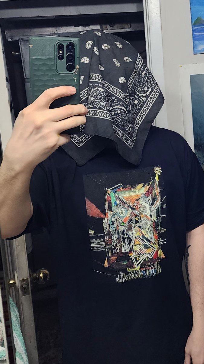 Headquarters black unisex tee. Medium to XL. Full drop with 3 other pieces coming late Feb.