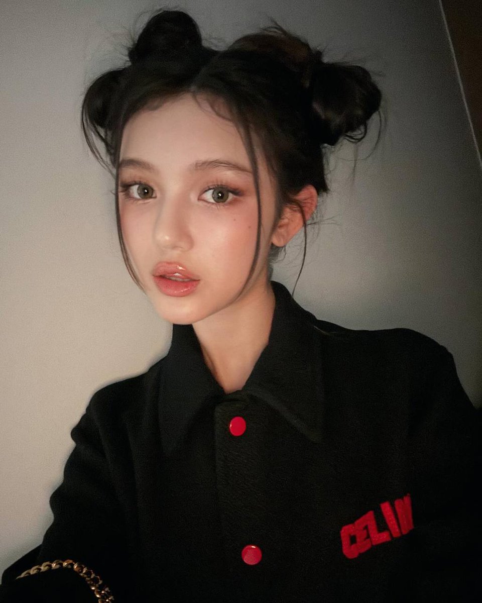 I forgot when this photo was taken hahaha..