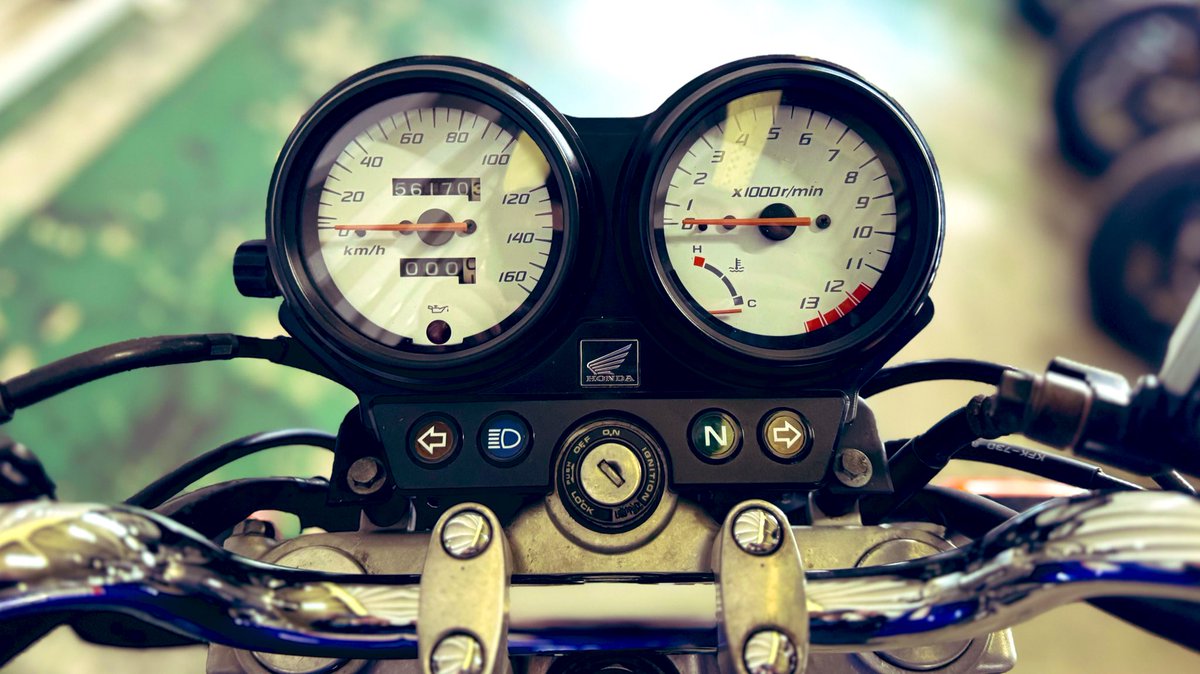 期間限定! ホンダ VTR250 タコメーター付モデル 期間限定! ホンダ VTR250 タコメーター付モデル